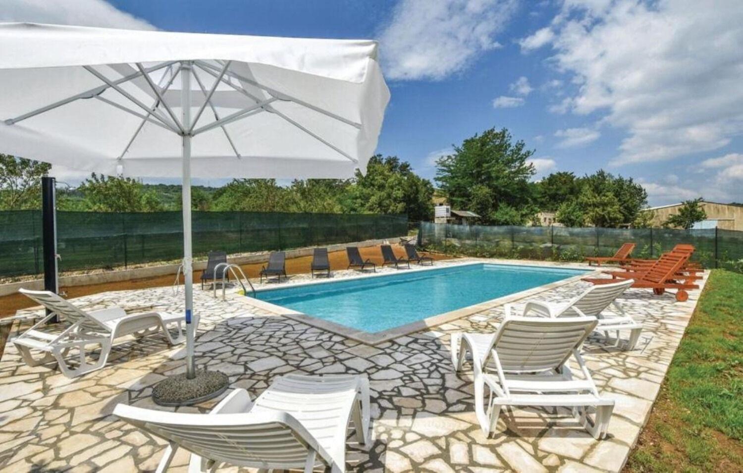Rooms Marija - Rooms With Pool Trilj Εξωτερικό φωτογραφία
